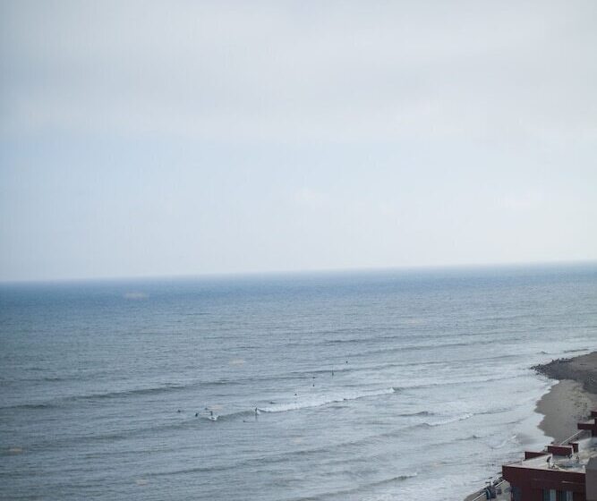 Standardzimmer 2 Doppelbetten, Crowne Plaza  Ventura Beach