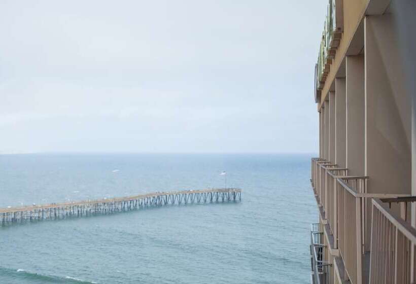 سوئیت برای معلولان, Crowne Plaza Ventura Beach, An Ihg