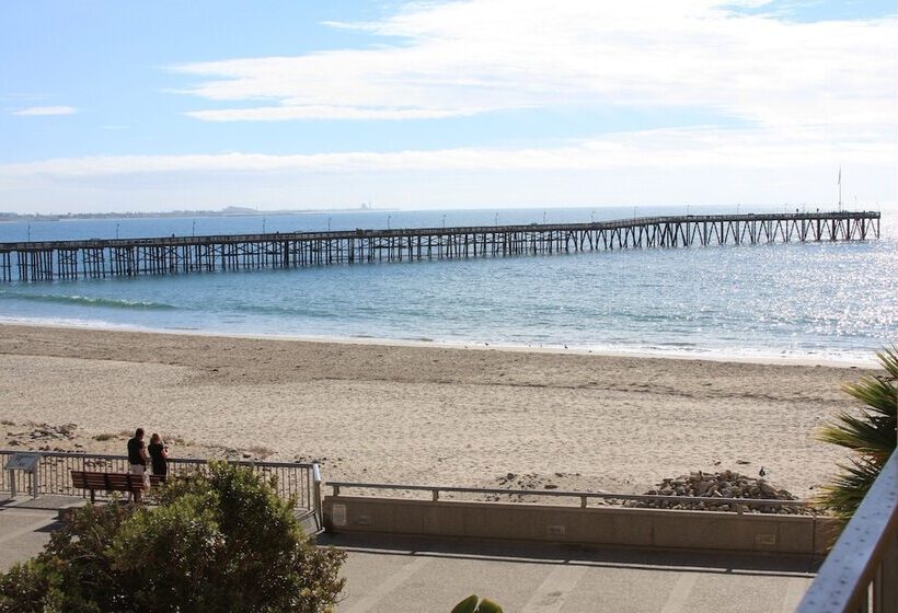 سوئیت برای معلولان, Crowne Plaza Ventura Beach, An Ihg