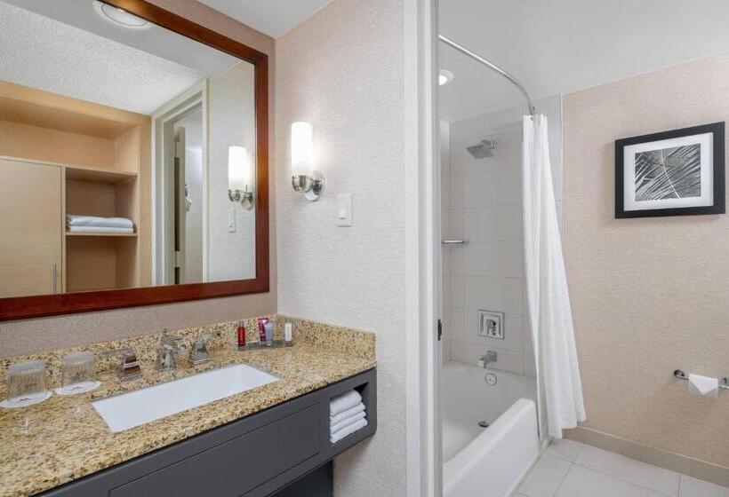 스탠다드 룸 킹사이즈 침대, Boca Raton Marriott At Boca Center