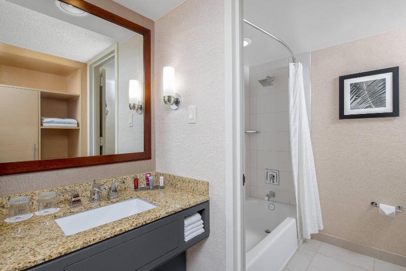 스탠다드 룸 킹사이즈 침대, Boca Raton Marriott At Boca Center