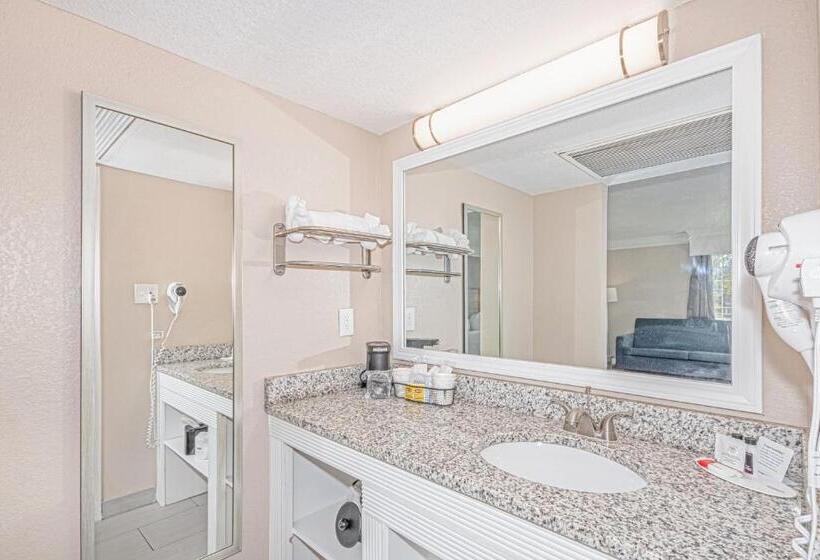 اتاق کلاس بیزنس, Casa Bella Inn & Suites Extended Stay
