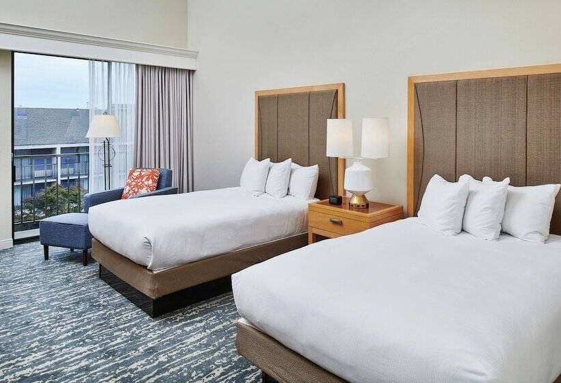 اتاق استاندارد با 2 تخت دوبل, Doubletree By Hilton Berkeley Marina