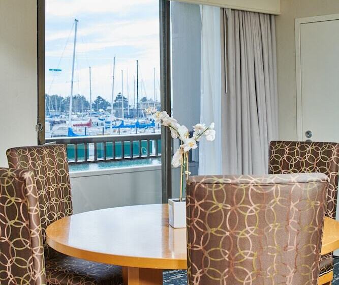 Standaardkamer met 2 Tweepersoonsbedden, Doubletree By Hilton Berkeley Marina