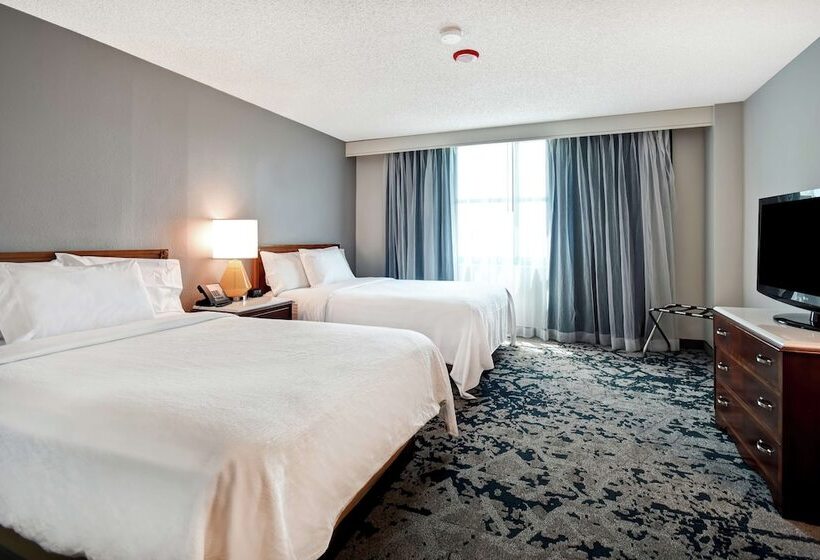 سوییت, Embassy Suites By Hilton Montgomery Hotel & Conference Ctr