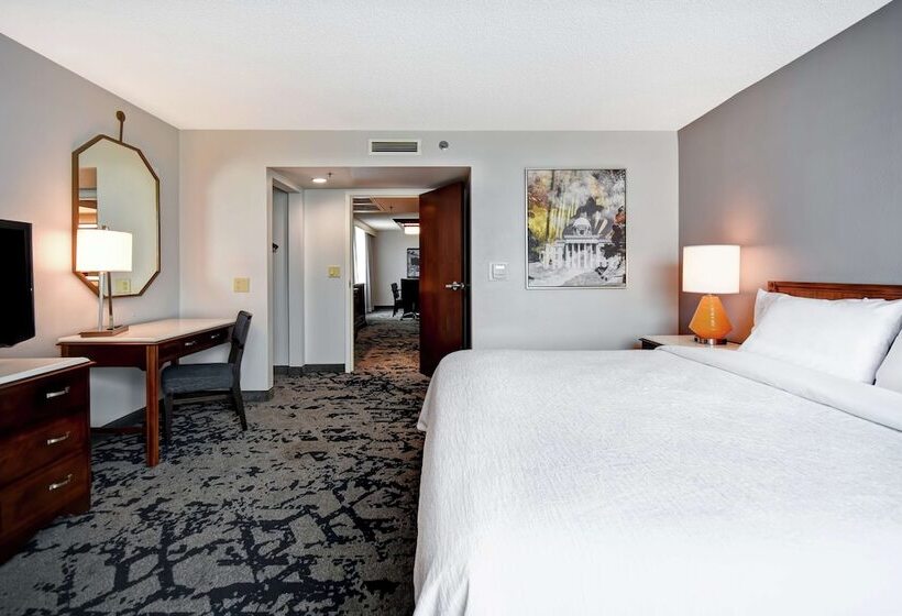 سوئیت برای معلولان, Embassy Suites By Hilton Montgomery Hotel & Conference Ctr