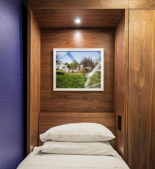 اتاق استاندارد یک نفره, Found Hotel Boston Common