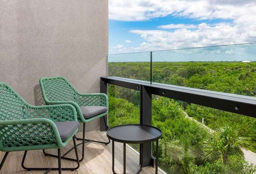 اتاق اجرایی, Hilton Knoxville
