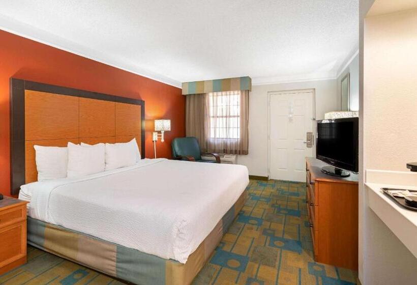 اتاق لوکس با تخت بزرگ, La Quinta Inn By Wyndham Phoenix Sky Harbor Airport