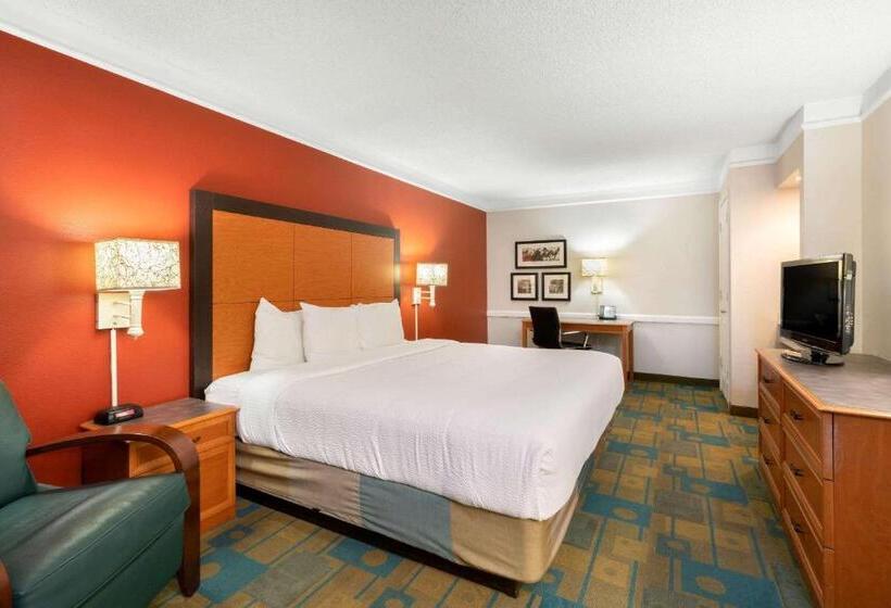 اتاق لوکس با تخت بزرگ, La Quinta Inn By Wyndham Phoenix Sky Harbor Airport