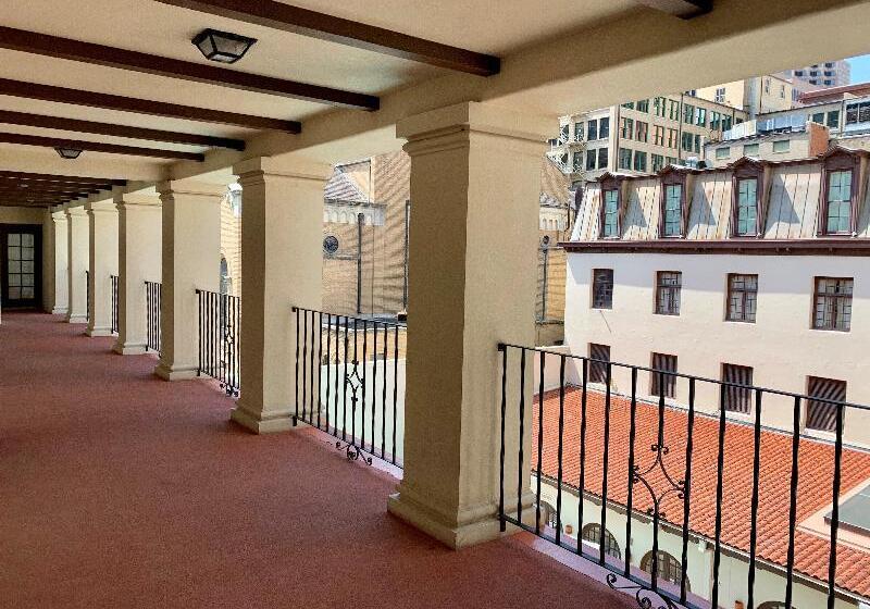 اتاق لوکس, Omni La Mansion Del Rio