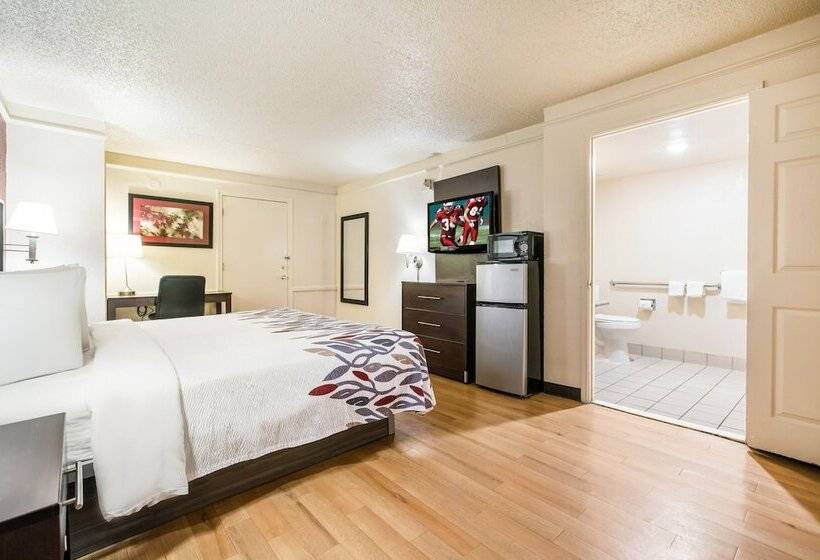 اتاق دلوکس مخصوص معلولین, Red Roof Inn North Dallas   Park Central