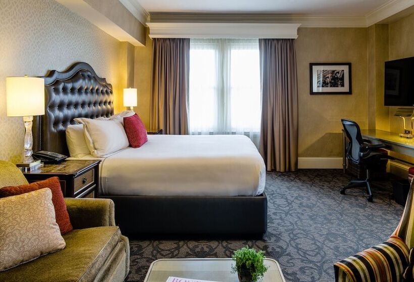 小型套房, The Lenox
