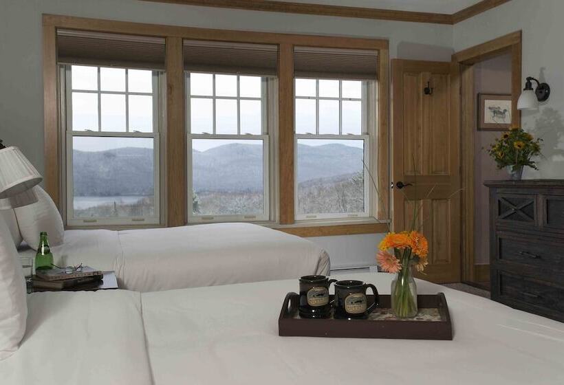 Deluxe Room, The Mountain Top Inn & Resort