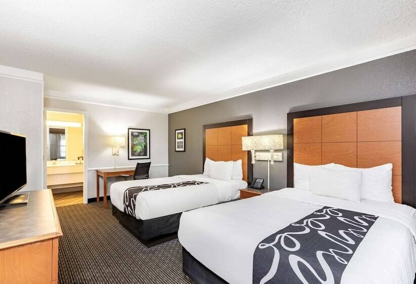 اتاق استاندارد با 2 تخت دوبل, Travelodge By Wyndham El Paso  Airport