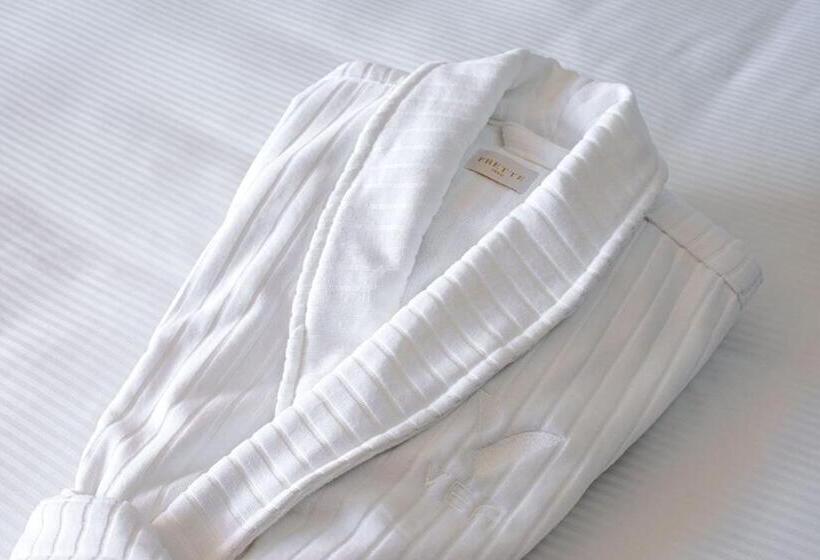 اتاق استاندارد با تخت بزرگ, Vea Newport Beach, A Marriott Resort & Spa