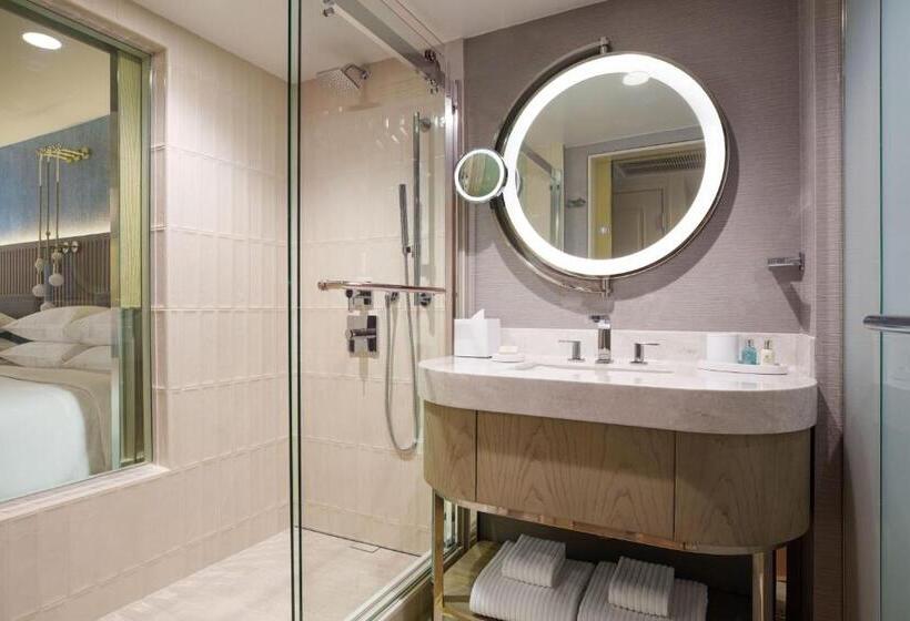 اتاق استاندارد با تخت دو نفره بزرگ, Vea Newport Beach, A Marriott Resort & Spa
