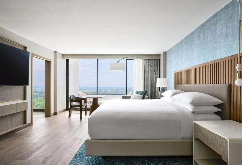 Suite Cama King, Vea Newport Beach, A Marriott Resort & Spa