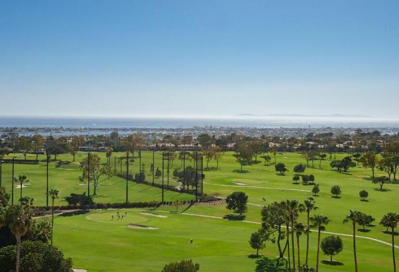 2 Bedrooms Suite Sea View, Vea Newport Beach, A Marriott Resort & Spa