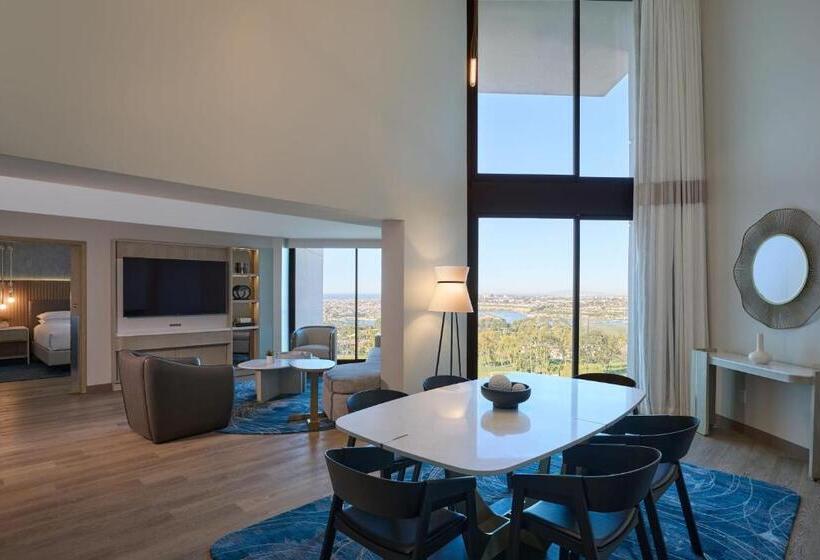 Suite Letto King, Vea Newport Beach, A Marriott Resort & Spa