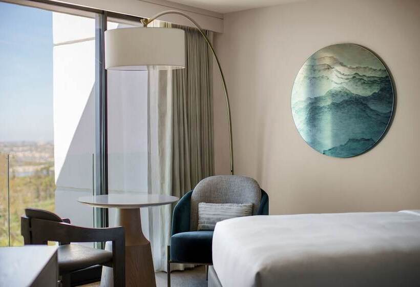 اتاق استاندارد با 2 تخت دوبل, Vea Newport Beach, A Marriott Resort & Spa