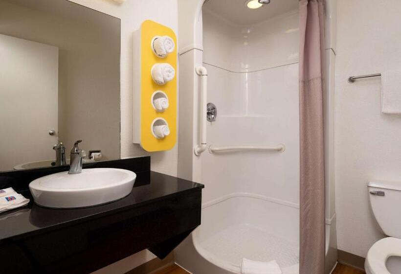 اتاق لوکس, Motel 6 Pismo Beach, Ca