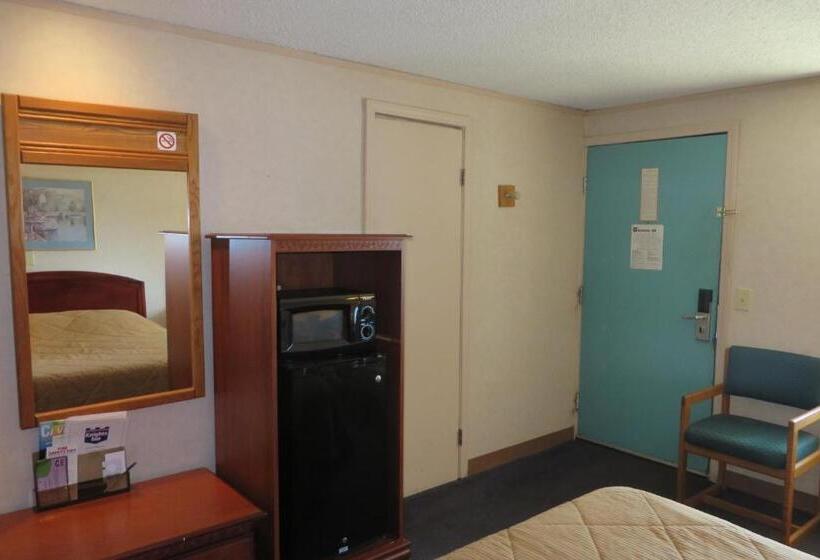 اتاق استاندارد, Knights Inn Canton