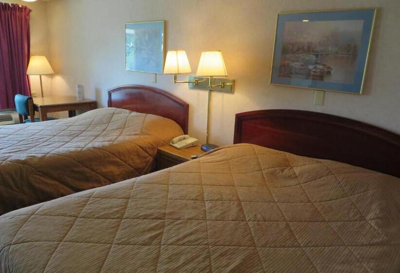 اتاق لوکس, Knights Inn Canton