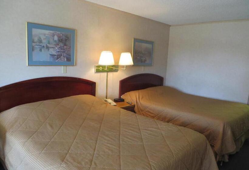 اتاق لوکس, Knights Inn Canton
