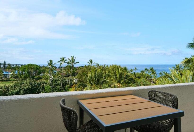 اتاق اساندارد با چشم‌انداز جانبی به دریا, Outrigger Kona Resort And Spa