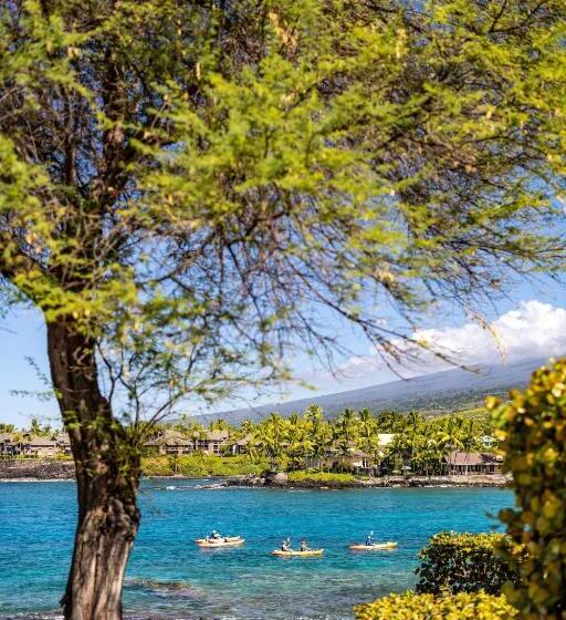 سوئیت کلوب با چشم‌انداز دریا, Outrigger Kona Resort And Spa