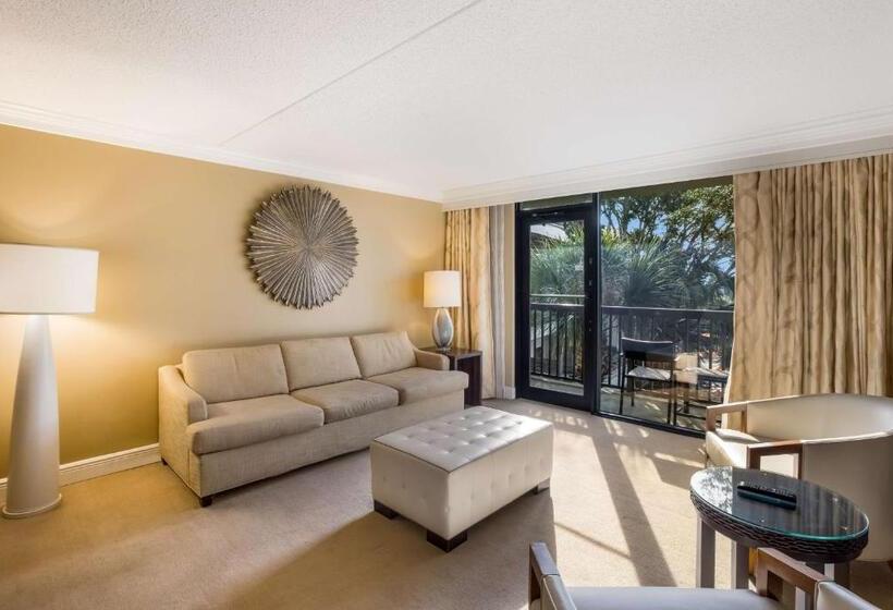 اتاق اجرایی با تخت بزرگ, Sonesta Resort  Hilton Head Island