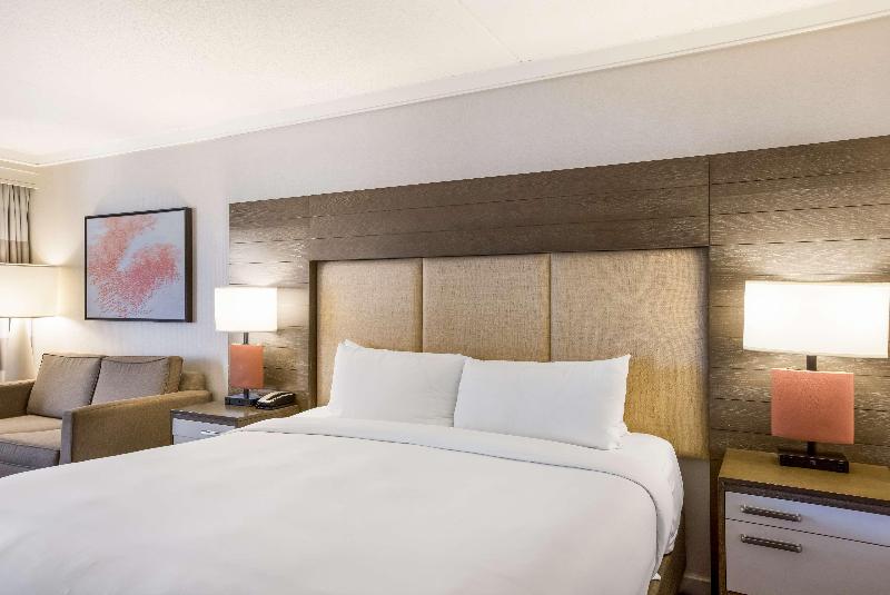 اتاق استاندارد با چشم‌انداز باغ, Sonesta Resort  Hilton Head Island