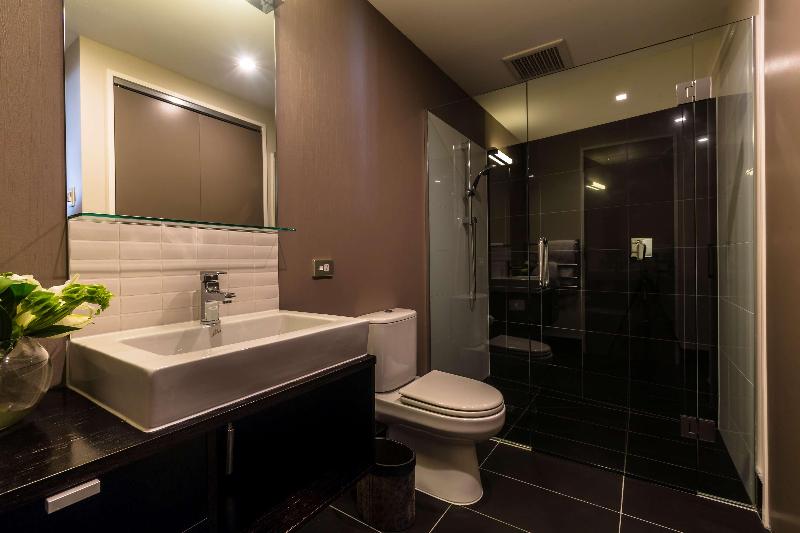 اتاق استاندارد با تخت بزرگ برای معلولان, Best Western Los Angeles Worldport