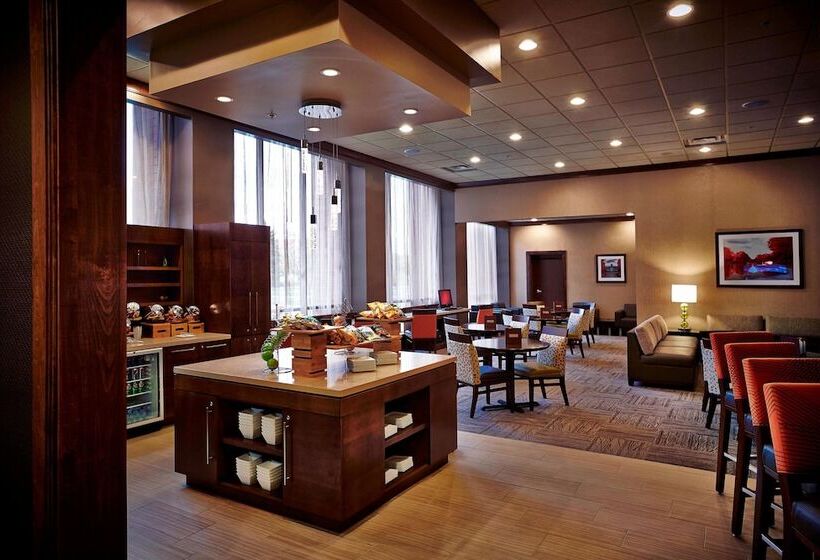 اتاق کلاب, Columbus Airport Marriott