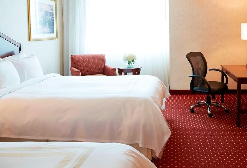 اتاق استاندارد با 2 تخت دوبل, Columbus Airport Marriott