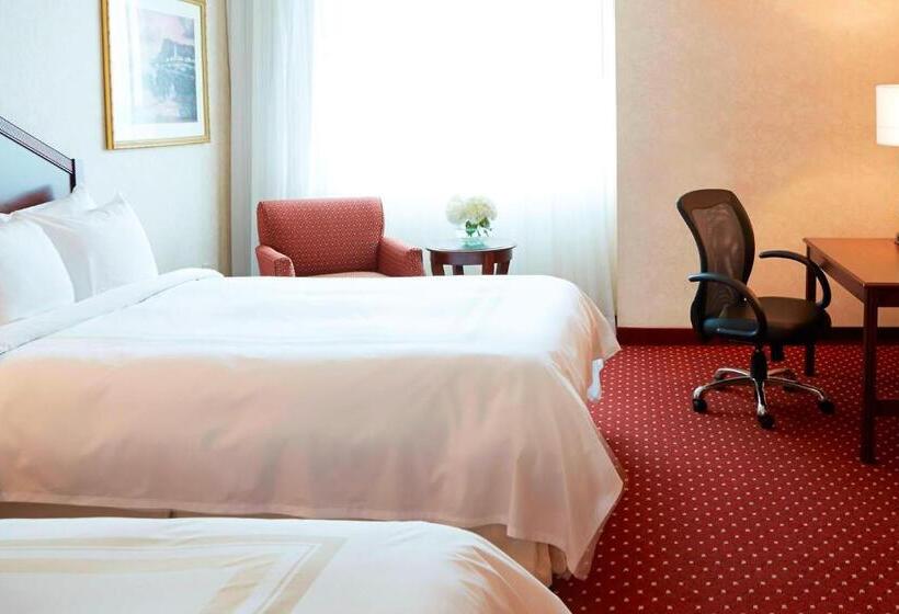 اتاق استاندارد با 2 تخت دوبل, Columbus Airport Marriott