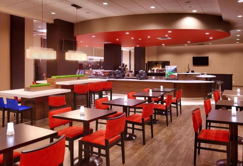 اتاق استاندارد با تخت بزرگ, Courtyard By Marriott Ogden