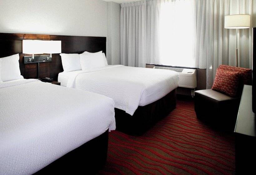 سوییت, Courtyard By Marriott St. Cloud