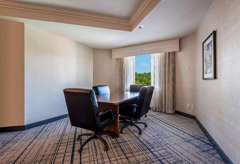 اتاق استاندارد, Doubletree By Hilton Huntington