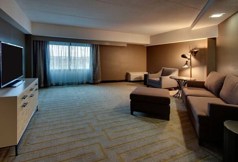 سوئیت برای معلولان, Doubletree By Hilton Mt. Vernon