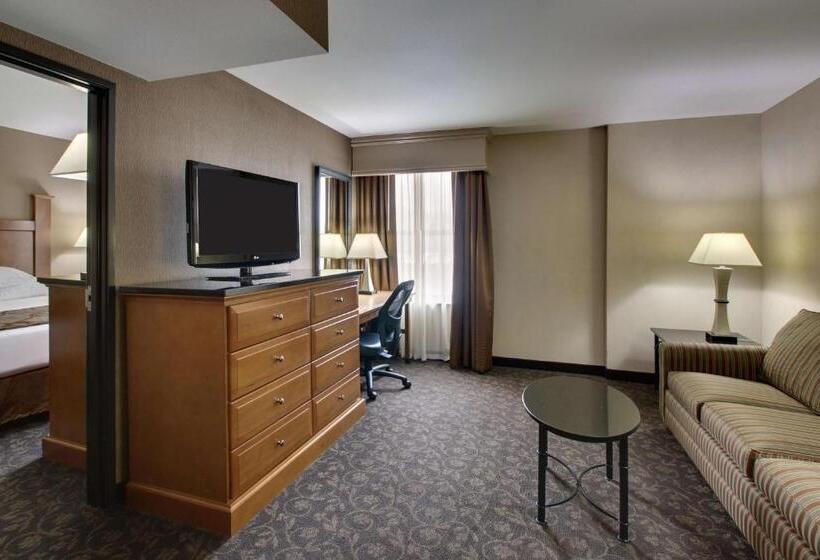 سوییت سوپریور, Drury Plaza Hotel Broadview Wichita