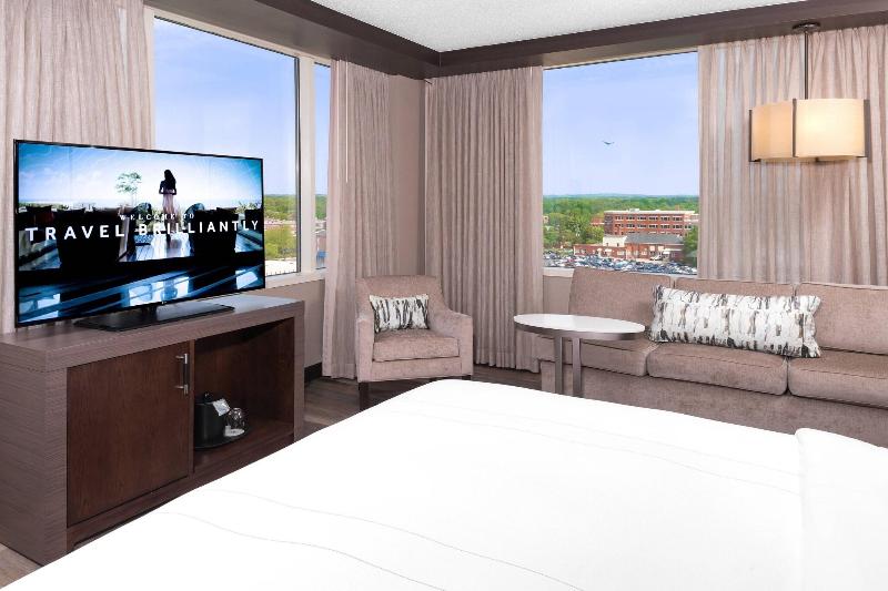 اتاق استاندارد با تخت بزرگ, Durham Marriott City Center