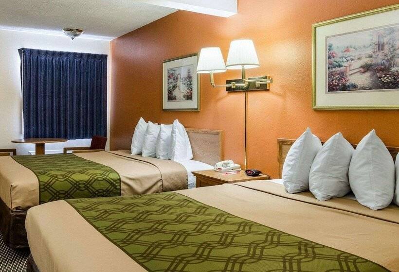 اتاق استاندارد با 2 تخت دوبل, Econo Lodge University