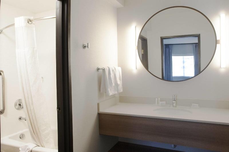 اتاق استاندارد با تخت دو نفره بزرگ, Fairfield Inn & Suites Spokane Valley