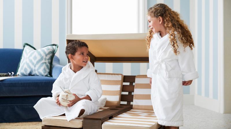 سوئیت با تخت بزرگ, Four Seasons Resort Palm Beach