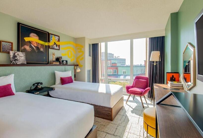 اتاق لوکس, Generator Hotel Washington Dc