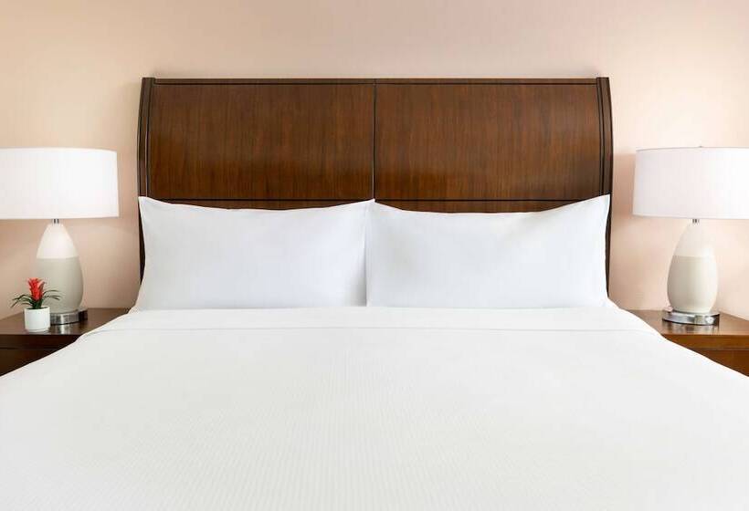 اتاق استاندارد با تخت دوبل, Hilton Garden Inn Key West / The Keys Collection