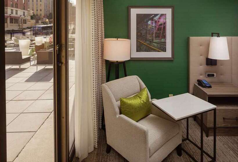 اتاق استاندارد با تخت بزرگ, Hilton Oakland Airport