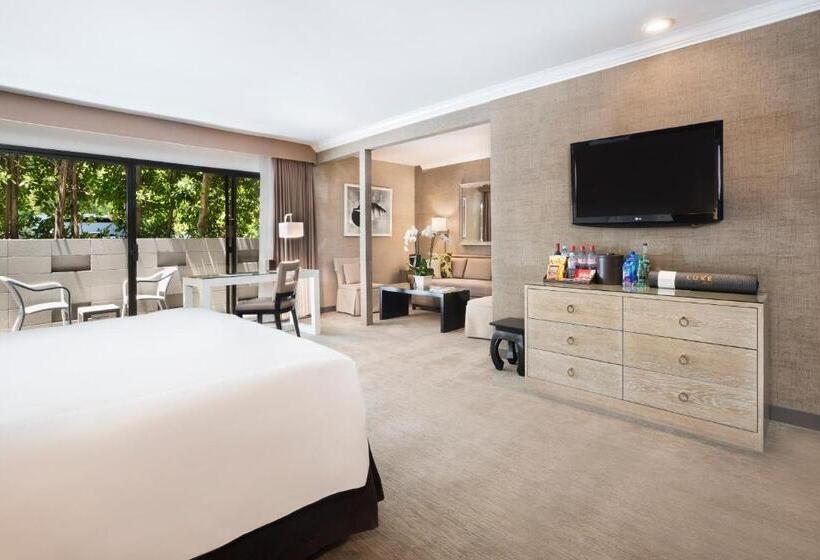 Junior Suite Ejecutiva, Luxe Sunset Boulevard